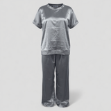 Costumes et Blazers : Ensemble Tailleur Femme et Confortable Costumes et Blazers in Gris van Seroa