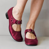 sandals : Chaussures Vintage à Petit Talon et Boucle Confortable Femme in Rouge van Seroa
