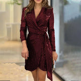 dresses : Robe Femme Blazer Paillettes Détail in Rouge van Seroa
