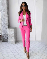 Sets : Tailleur Femme Double Boutonnage - Coupe Cintrée Moderne Élégante in van Seroa