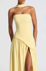 Maxi dresses : Robe longue bustier corset avec détail foulard et fente haute in van Seroa