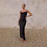 Maxi dresses : Robe Longue Femme sans Manches Satin Satinée in Noir van Seroa