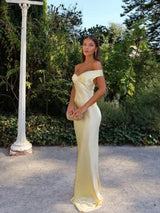 Maxi dresses : Robe longue satinée jaune pour femme - Élégante et fluide in Jaune van Seroa