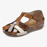 sandals : Sandales Femme Compensées Confortables Brides in Marron van Seroa