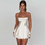 dresses : Robe mini de soirée en satin avec ourlet à volants et fines in van Seroa