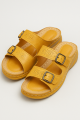 Sandals : Sandales Femme Été Orthopédiques Légères in Giallo van Seroa
